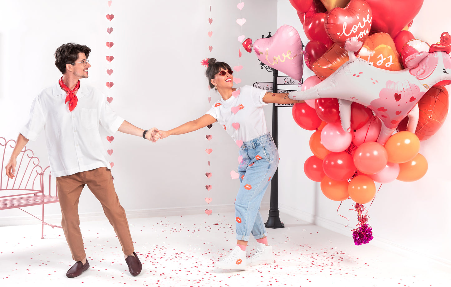 Sirds formas balons, 24.5 cm, sarkans