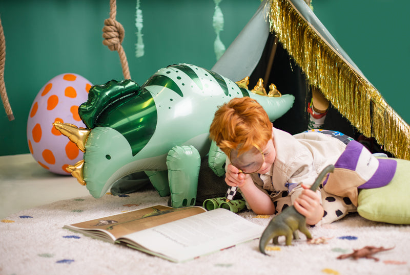 "Dinozauru ballīte" pinterestīgs ballīšu komplekts, vērtība 50.70 eur (70 produkti)