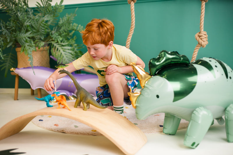 "Dinozauru ballīte" pinterestīgs ballīšu komplekts, vērtība 50.70 eur (70 produkti)