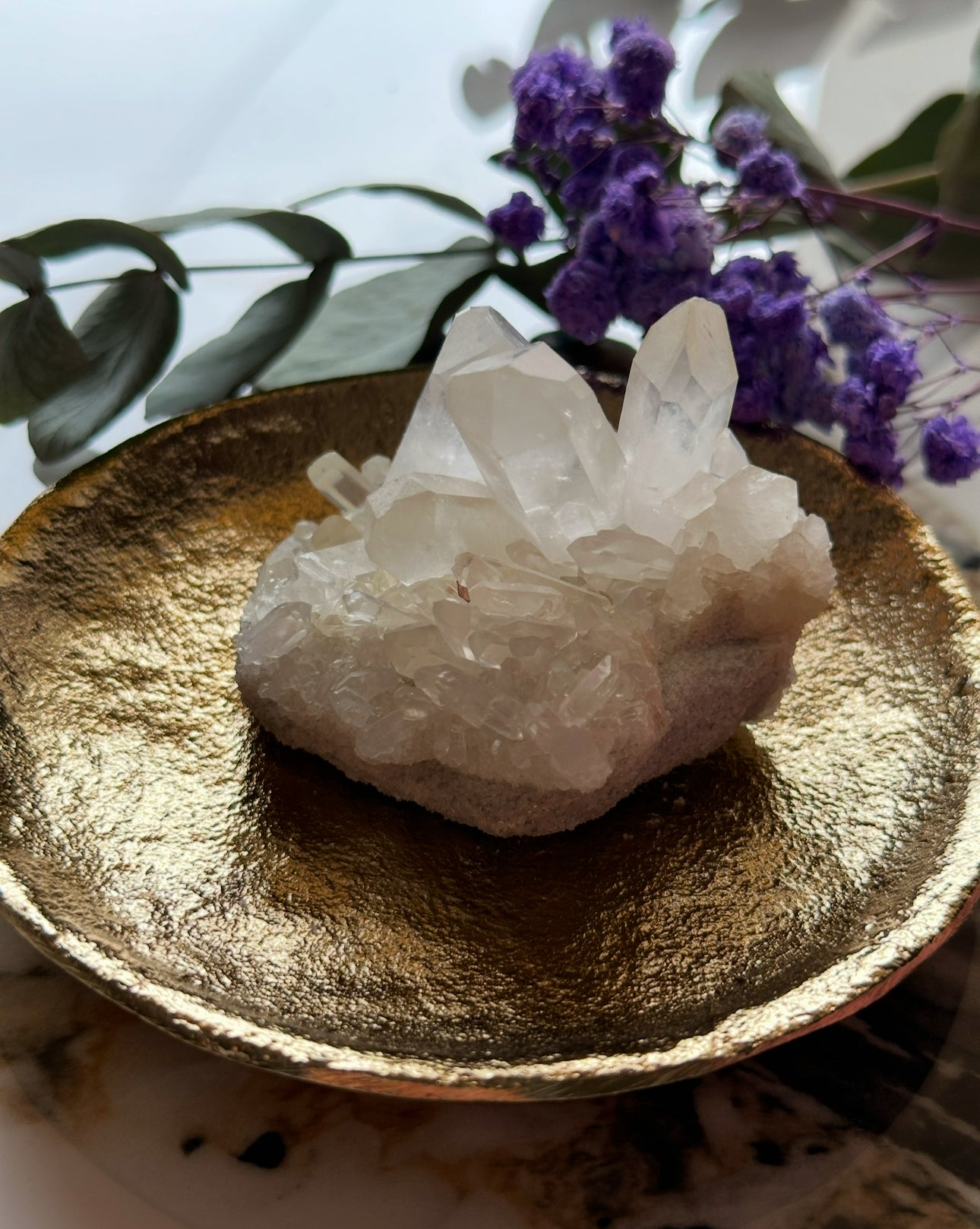 Clear Quartz Crystal cluster🤍 210 grams