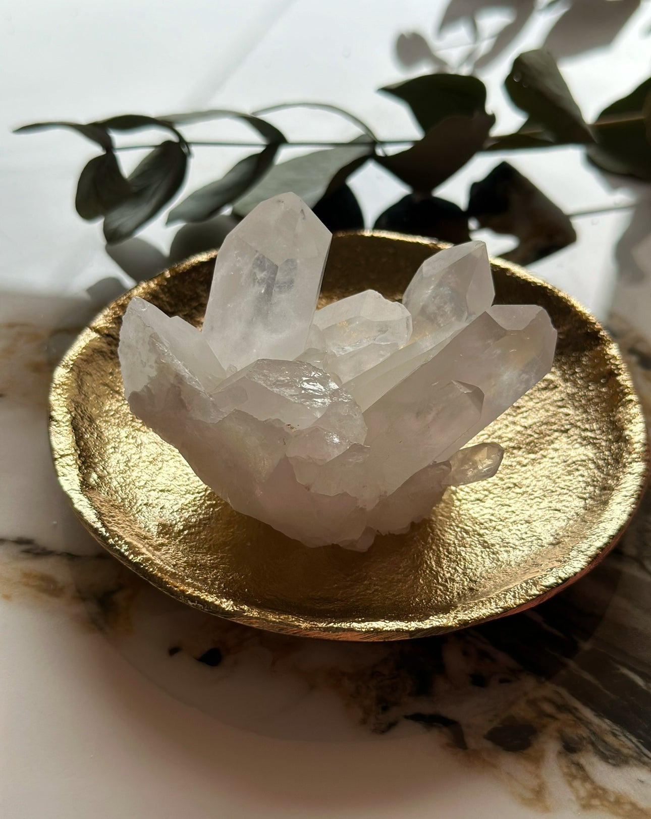 Clear Quartz Crystal cluster🤍 210 grams