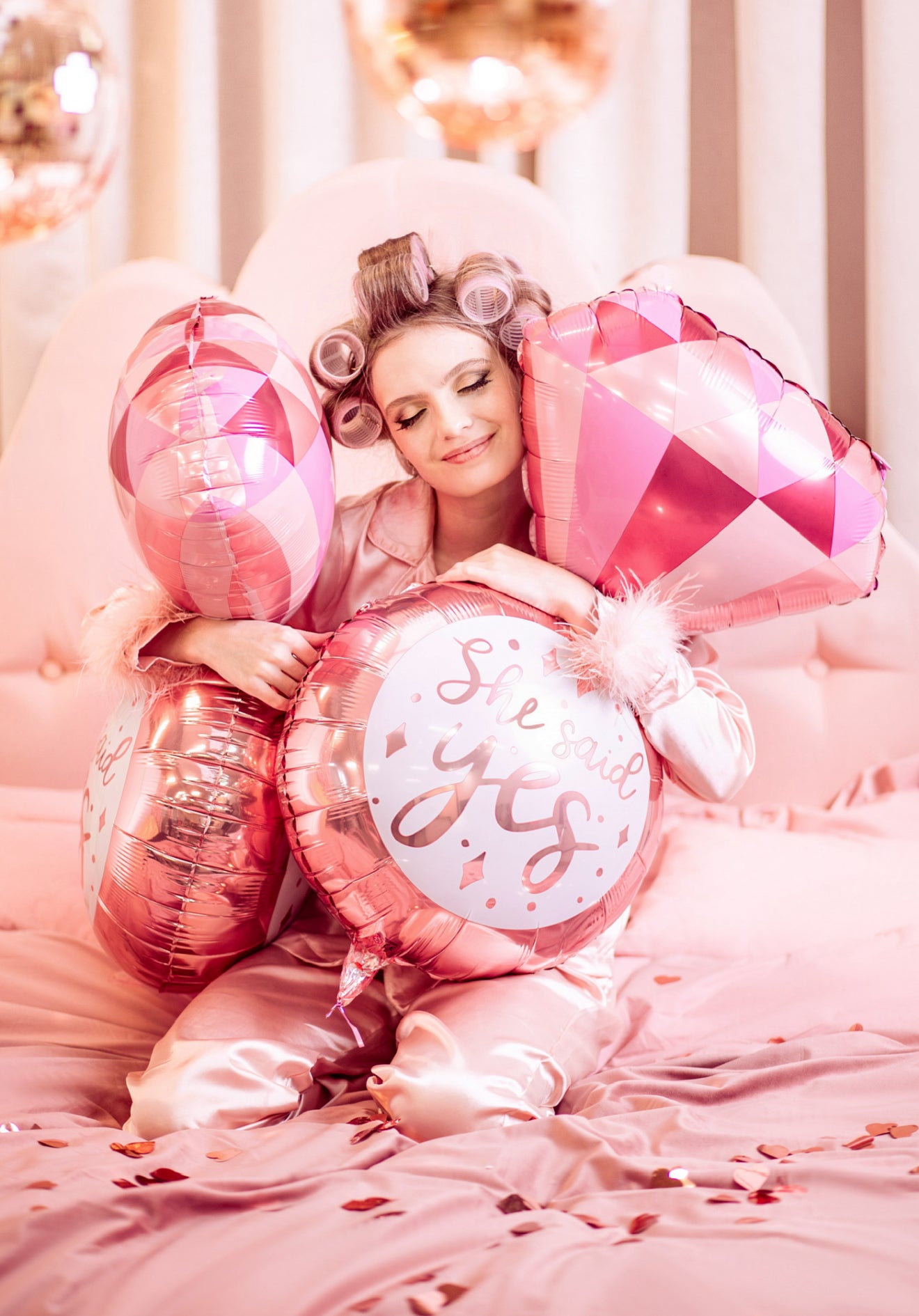 Folijas balons “Gredzena formā”, 41 × 72 cm, krāsu miks