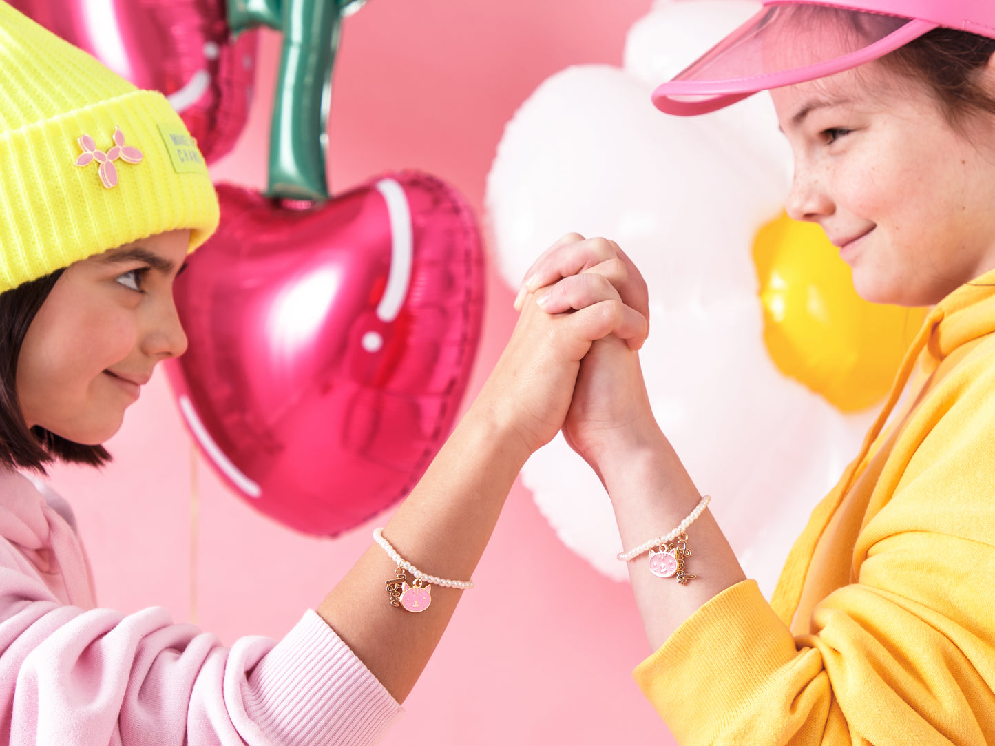 Kartīte ar noņemamām rokassprādzēm “Labākās draudzenes”, 10,5 × 14,8 cm